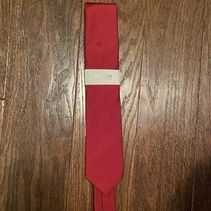 Reaction by Kenneth Cole tie